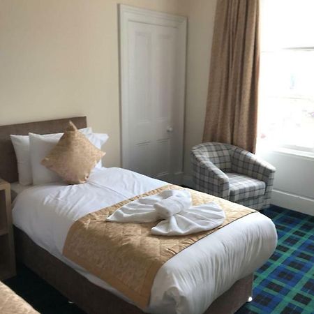 Royal Guest House נאירן מראה חיצוני תמונה