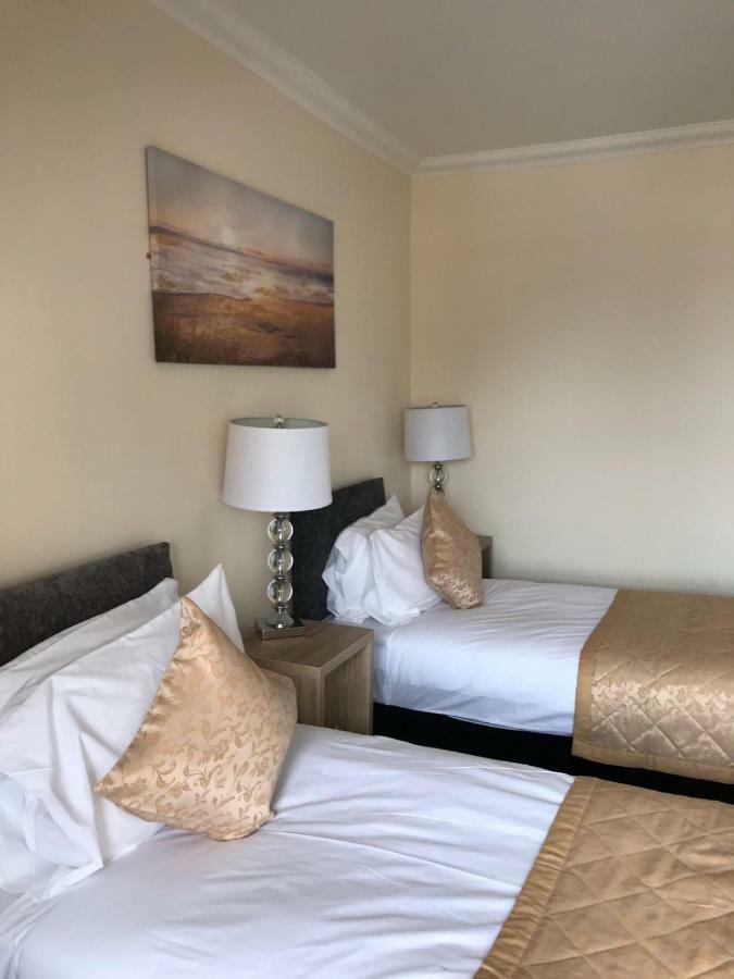 Royal Guest House נאירן מראה חיצוני תמונה