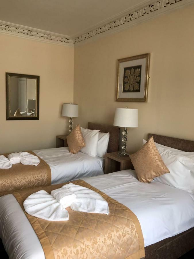 Royal Guest House נאירן מראה חיצוני תמונה